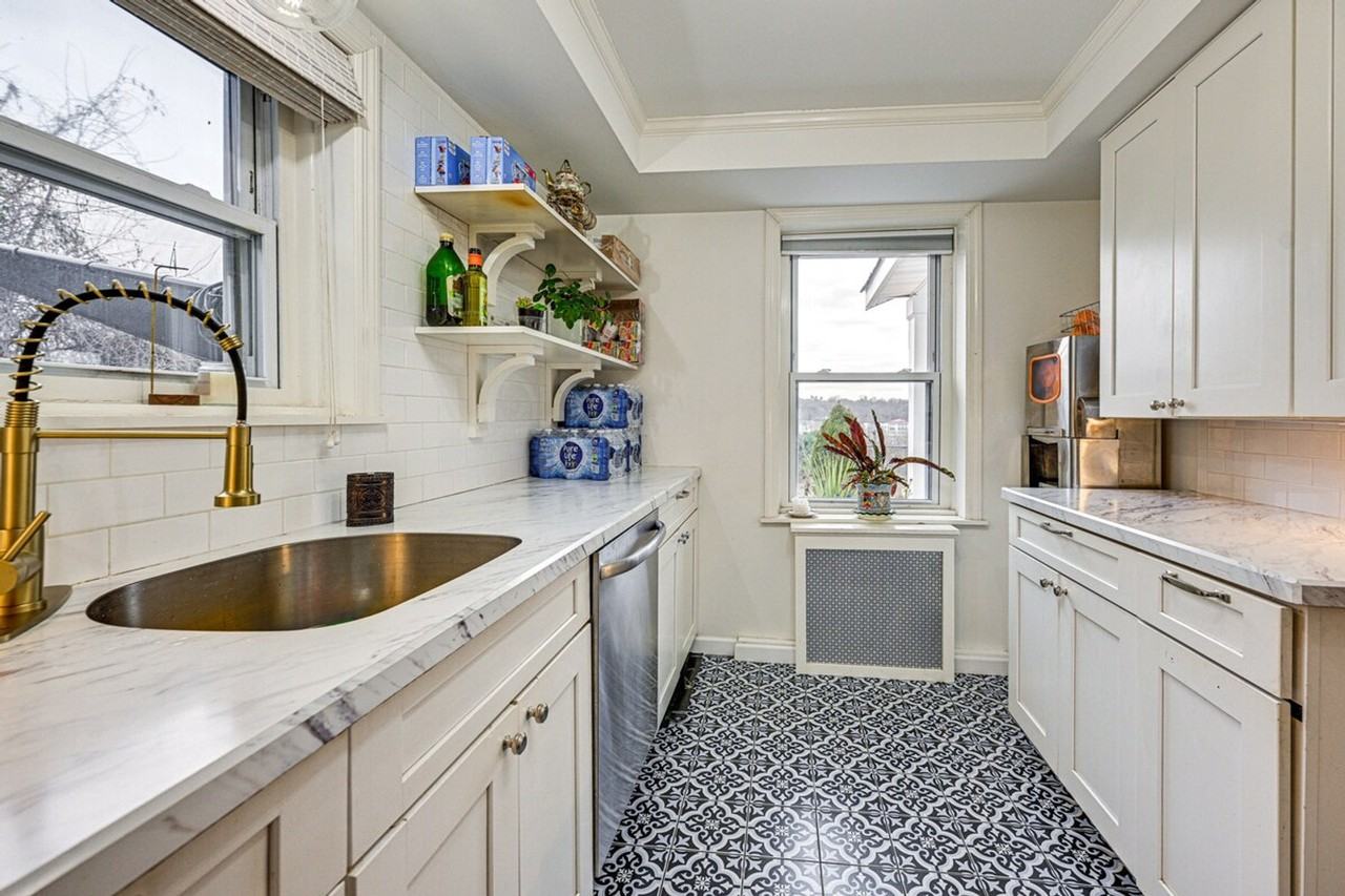 5 Terrace Pl #1300629P - Photo 7 of 25