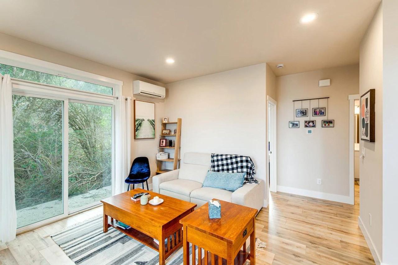 221 Taurus Blvd Sw #1383663P - Photo 3 of 25