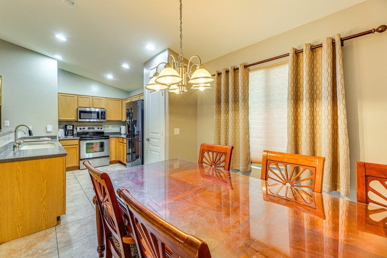 1884 West CALIBERA Court #1385669P - Photo 2 of 26