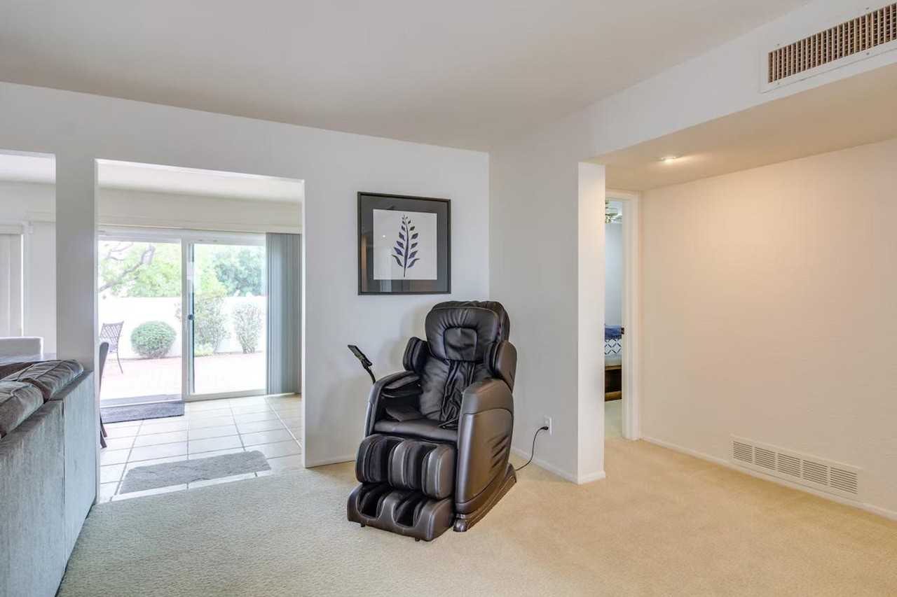 5026 N Crestridge Dr #1385752P - Photo 4 of 28