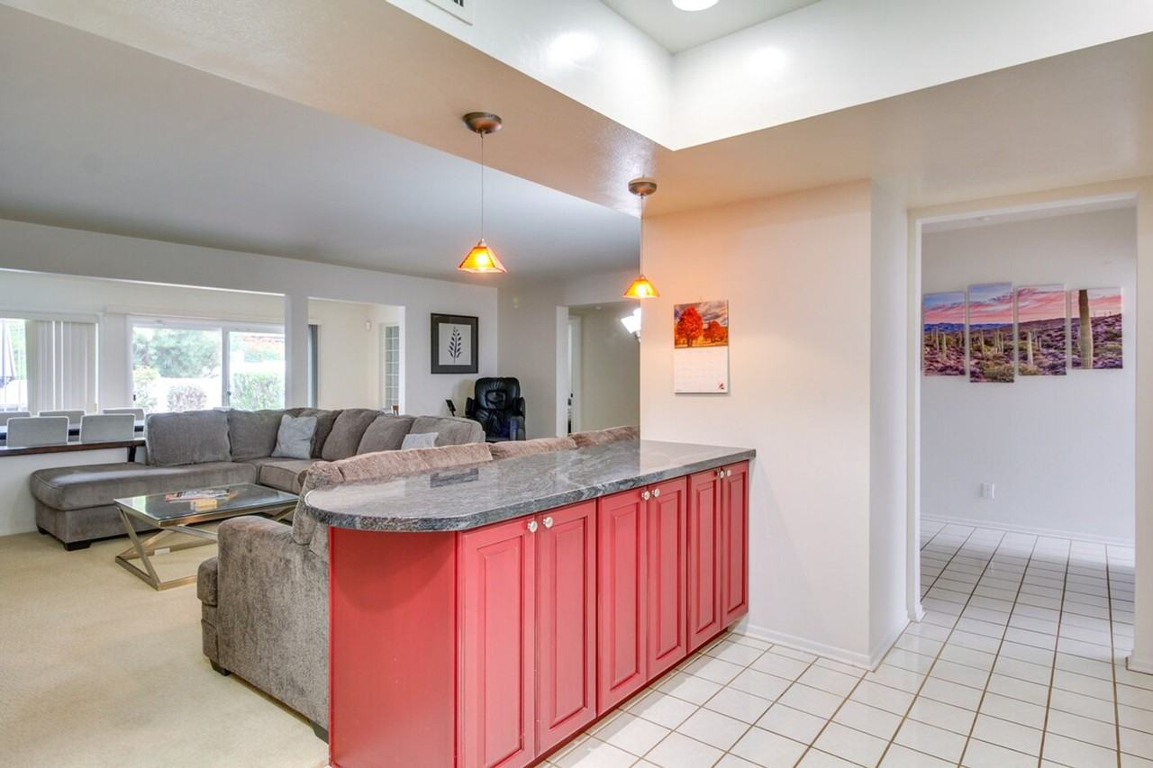 5026 N Crestridge Dr #1385752P - Photo 5 of 28