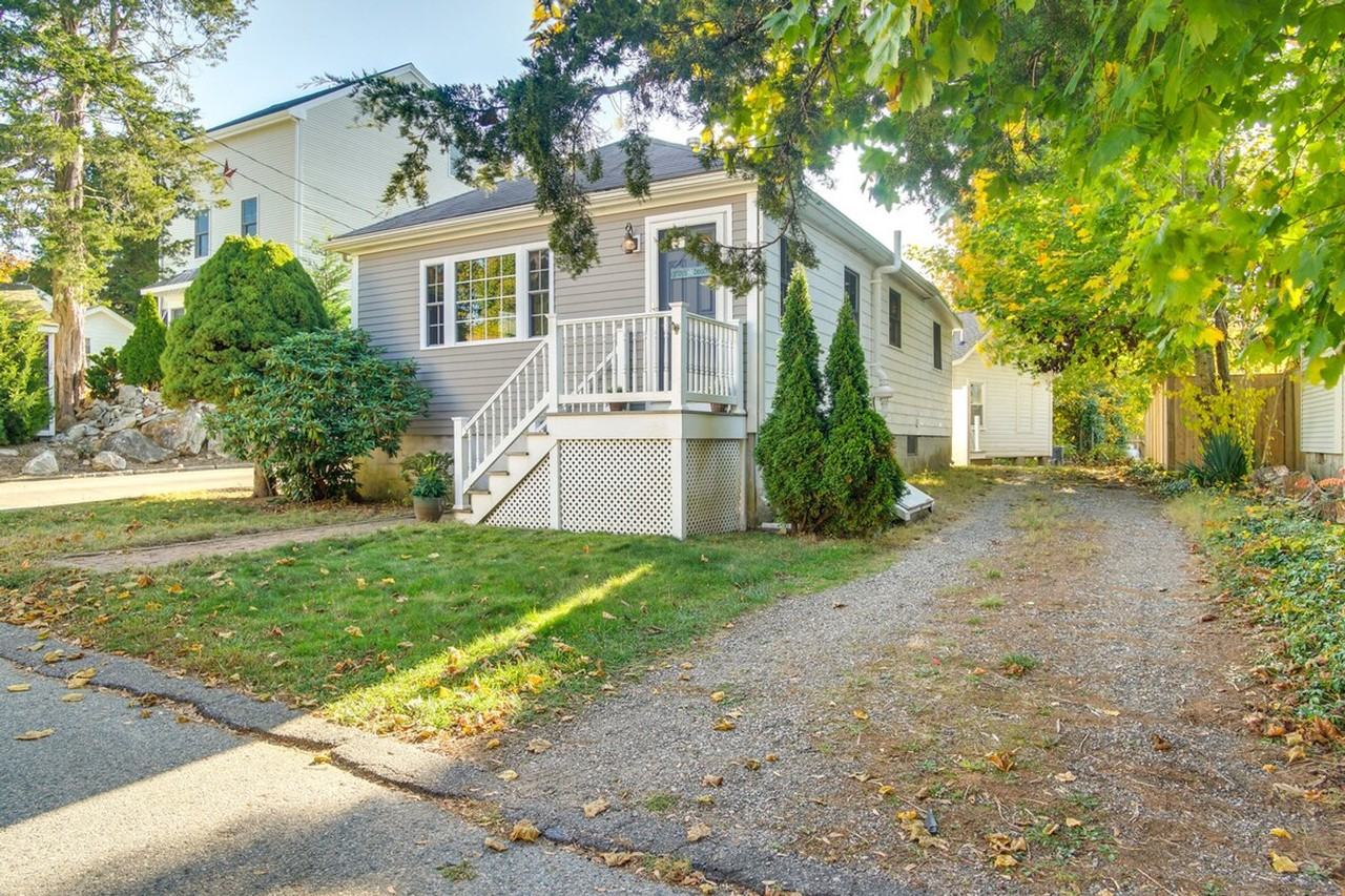 29 Cole St #1385861P - Photo 3 of 26