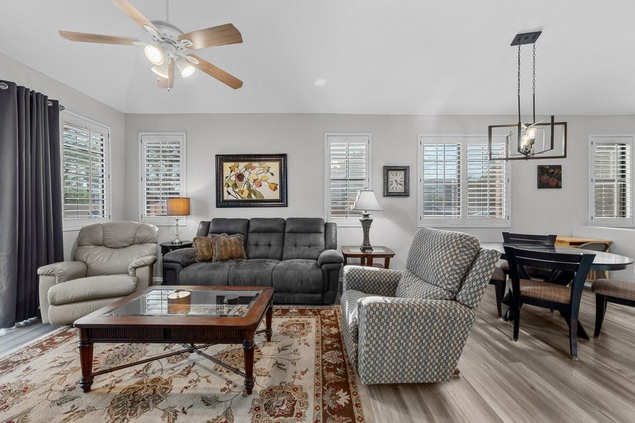 3422 E University Dr #1385955P - Photo 5 of 27