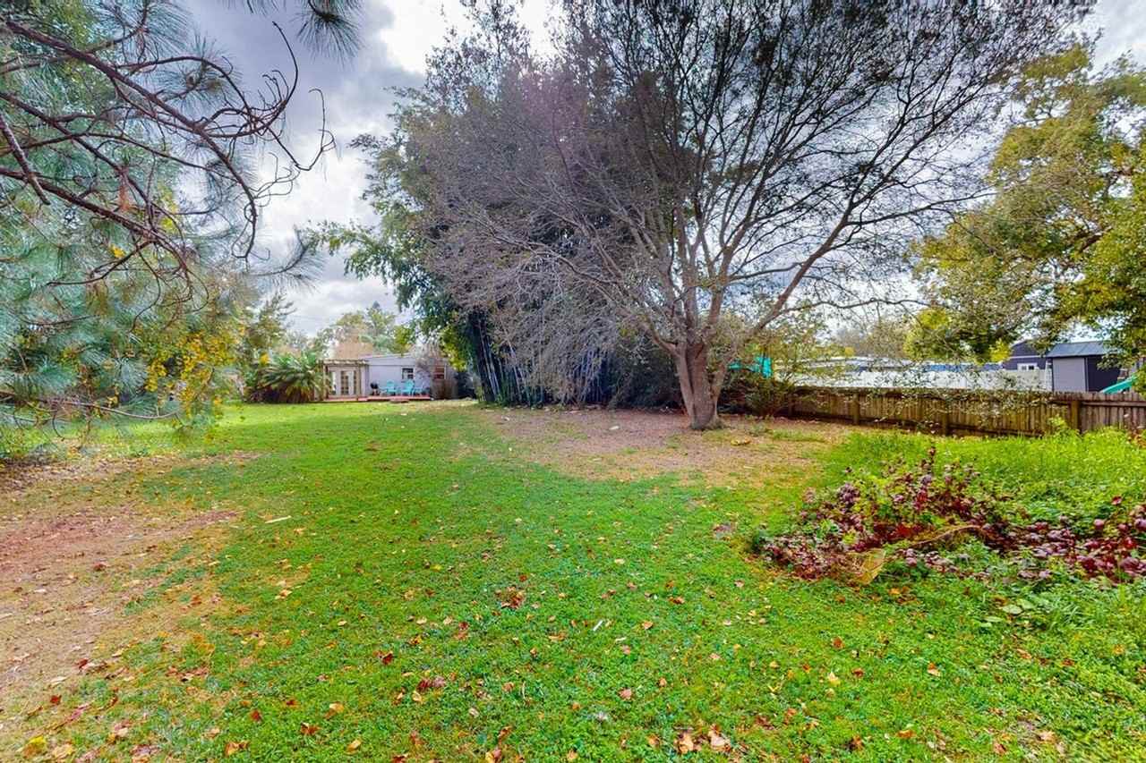 2501 Weber St #1385794P - Photo 3 of 20