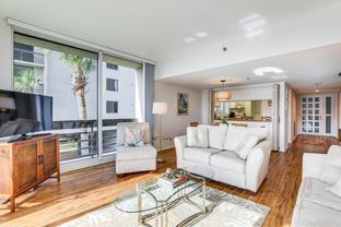 1109 Gulf Of Mexico Dr - Photo 1 of 1