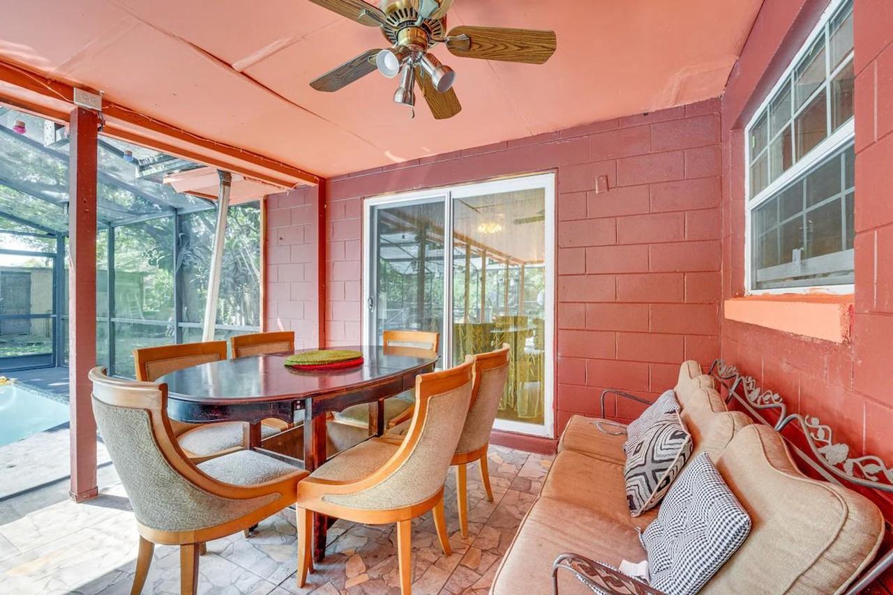 281 W 18th St #1385729P - Photo 3 of 25