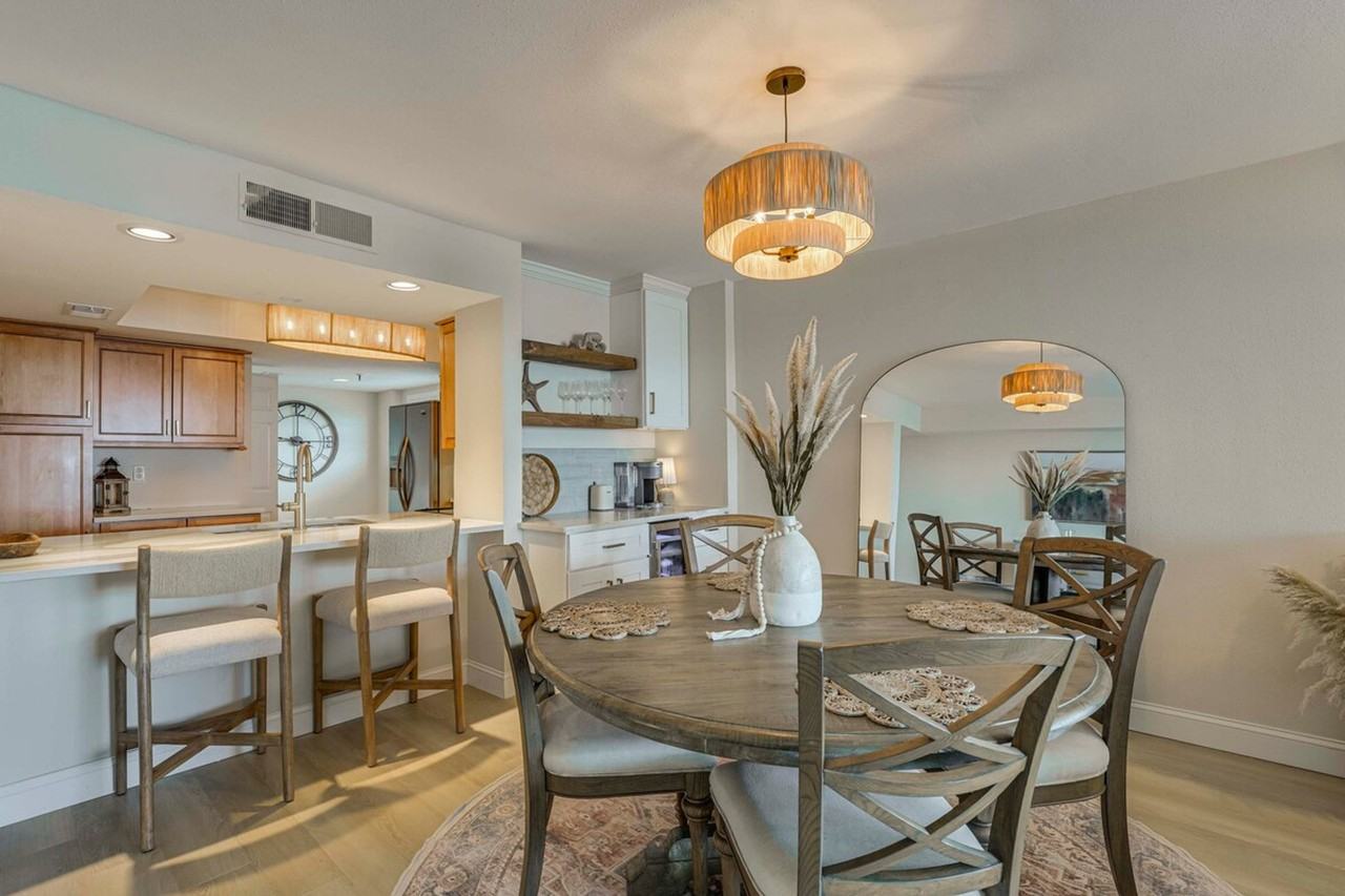 17980 Gulf Blvd #1385882P - Photo 5 of 26