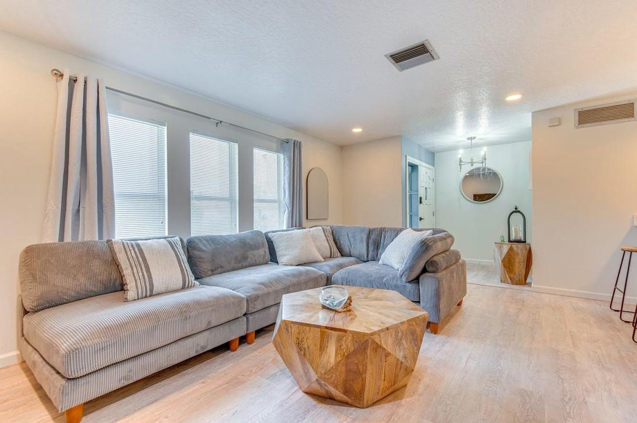 589 Coconut St #1385845P - Photo 5 of 29