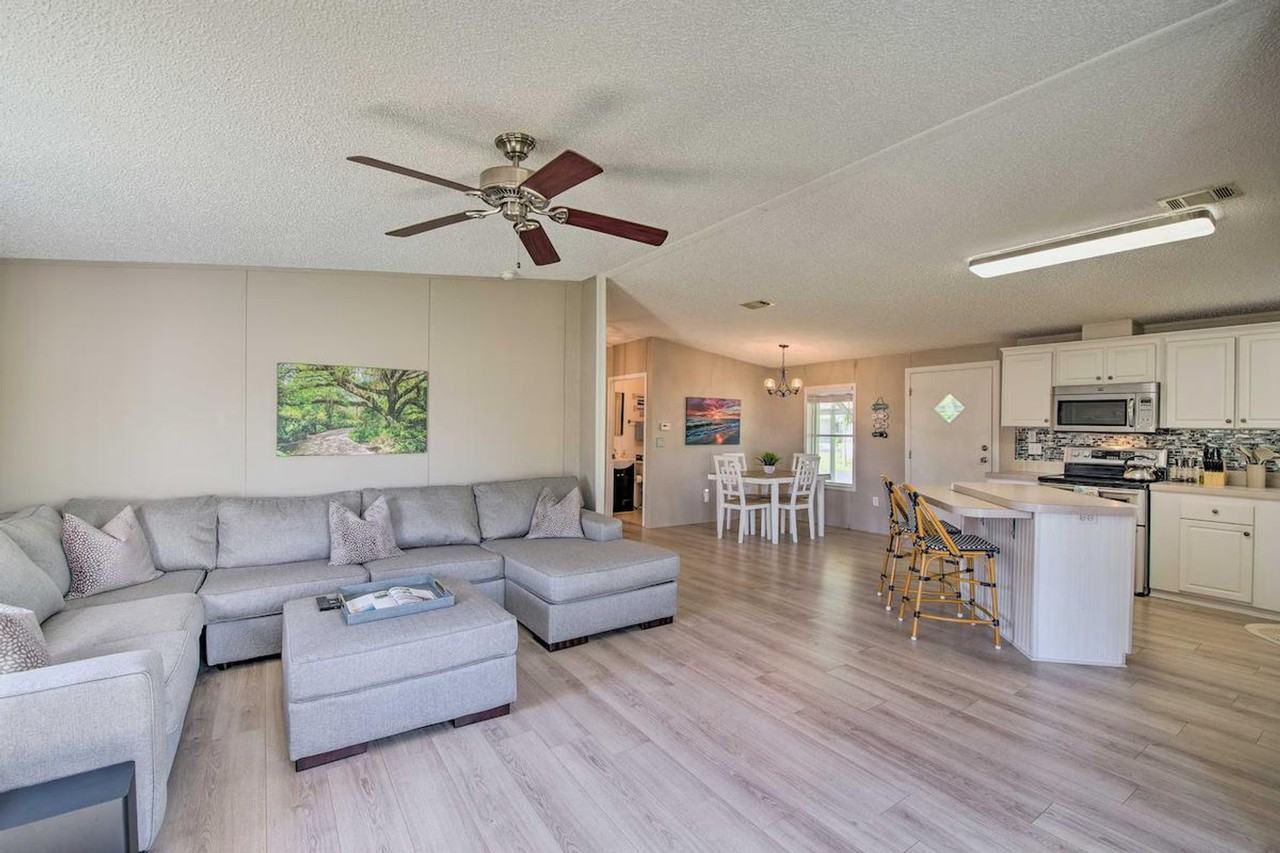 9896 61st Ter #1385860P - Photo 2 of 25