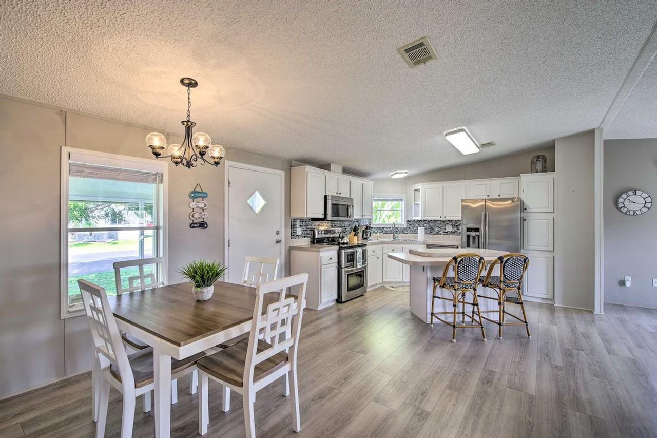 9896 61st Ter #1385860P - Photo 7 of 25