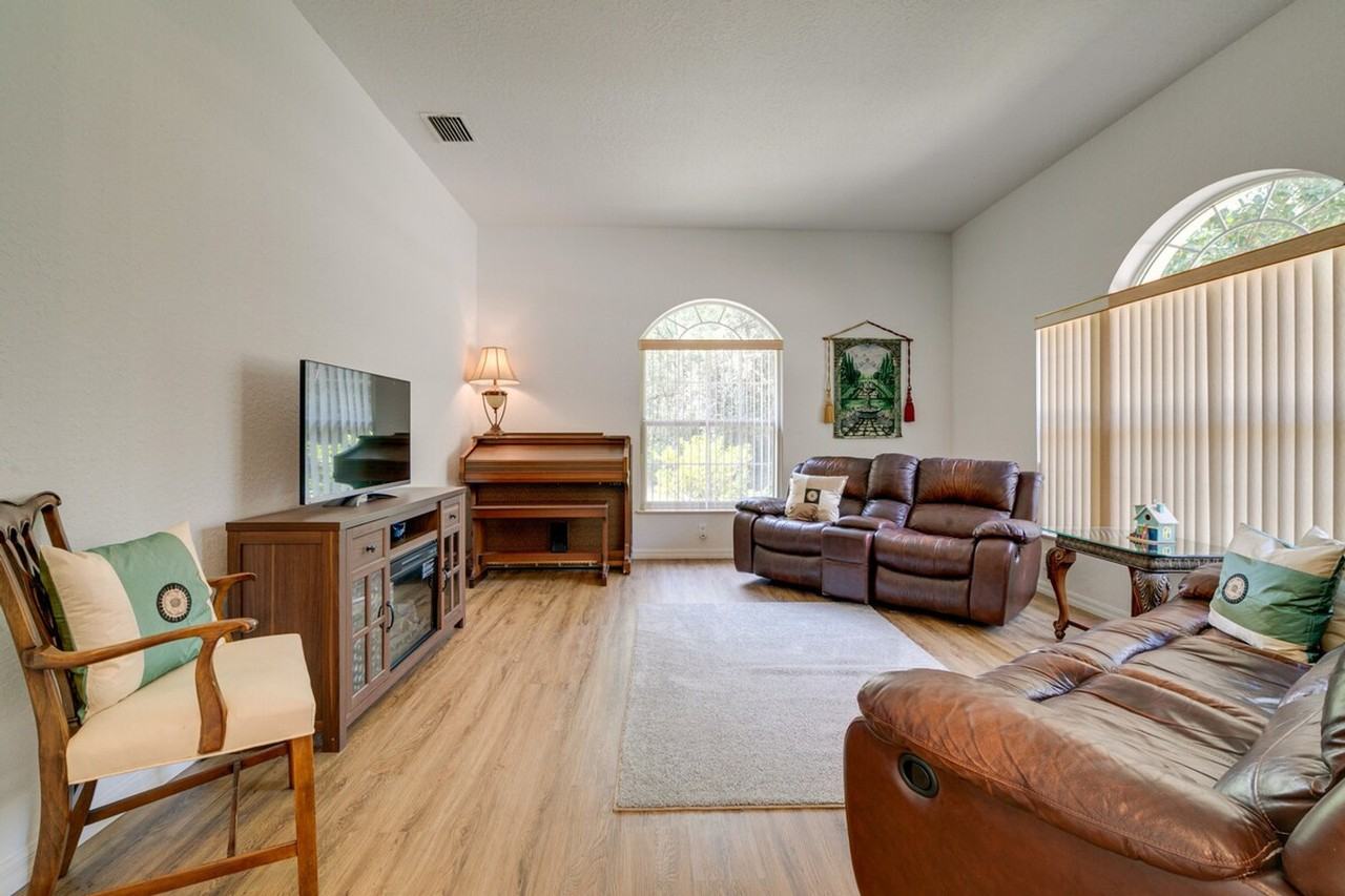 9939 Sw 203rd Cir #1308041P - Photo 5 of 40