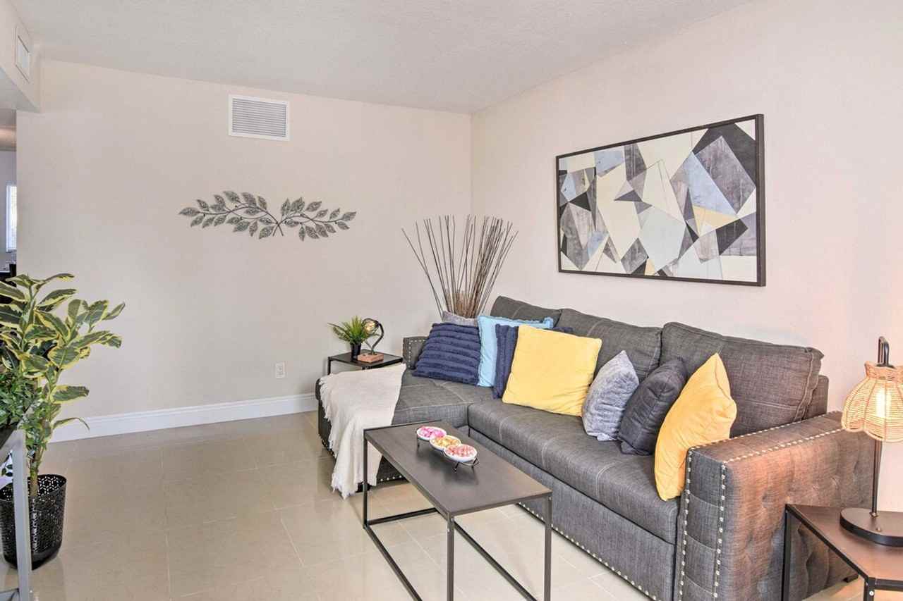 441 Nw 7th Ter #1307122P - Photo 6 of 24