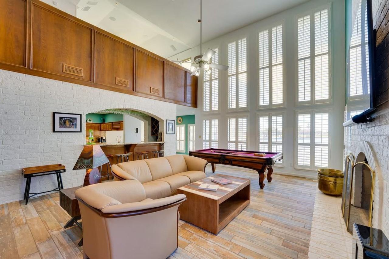 15237 Isabella Ct #1386068P - Photo 3 of 38