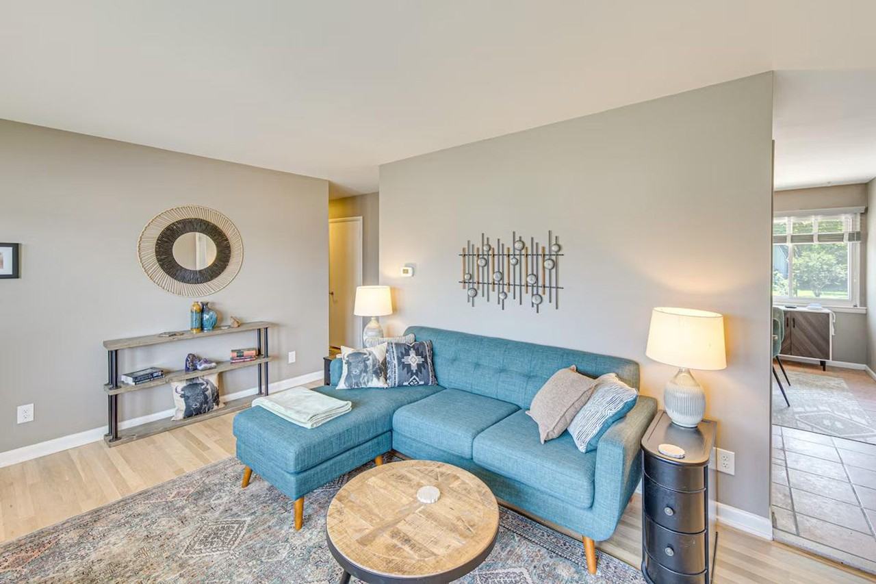 114 S 36th St #1386129P - Photo 3 of 25