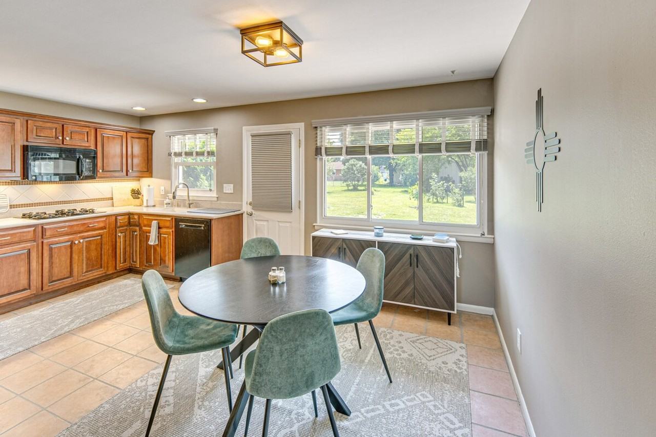 114 S 36th St #1386129P - Photo 5 of 25