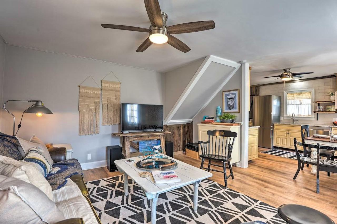 240 Farmhouse Ln #1385631P - Photo 4 of 28