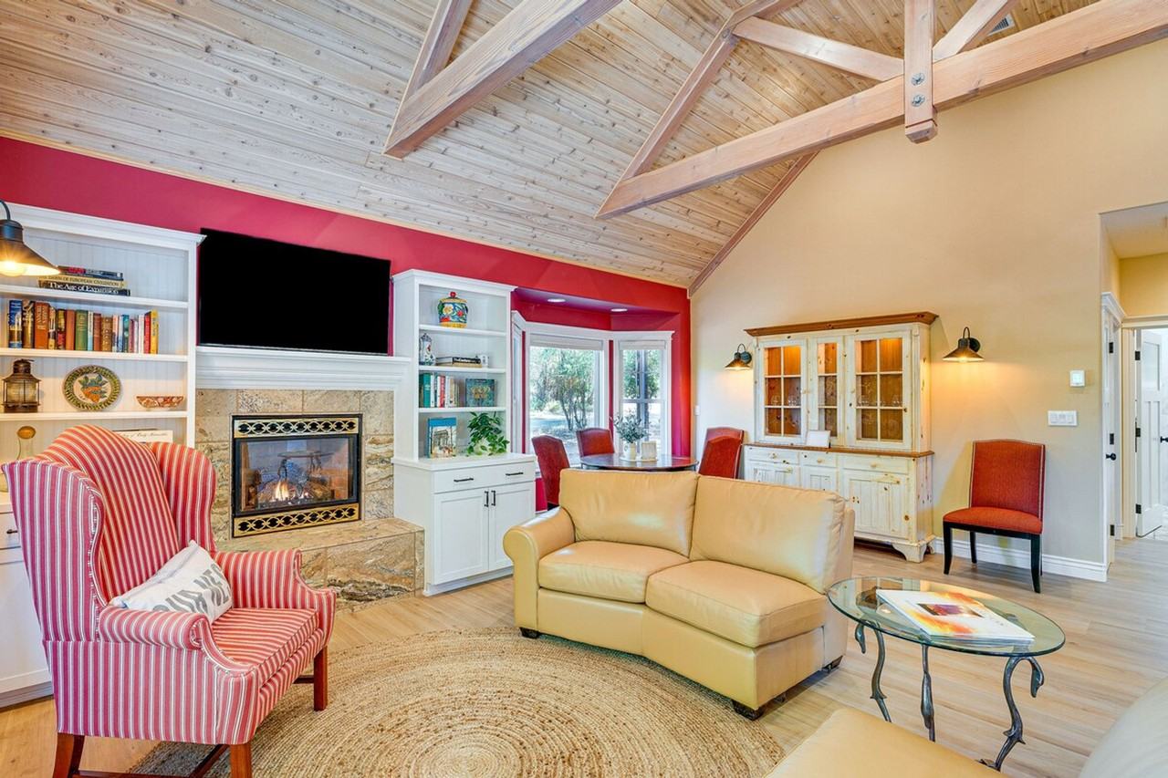 5700 Winding Way #1305207P - Photo 5 of 24