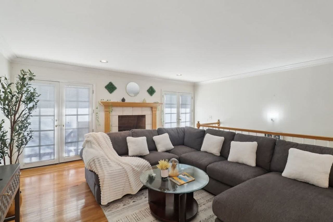 2908 Lakemont Dr #1465027P - Photo 5 of 50