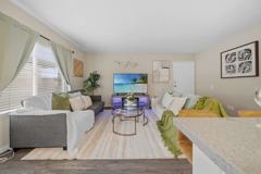 9504 Carroll Canyon Rd - Photo 1 of 1