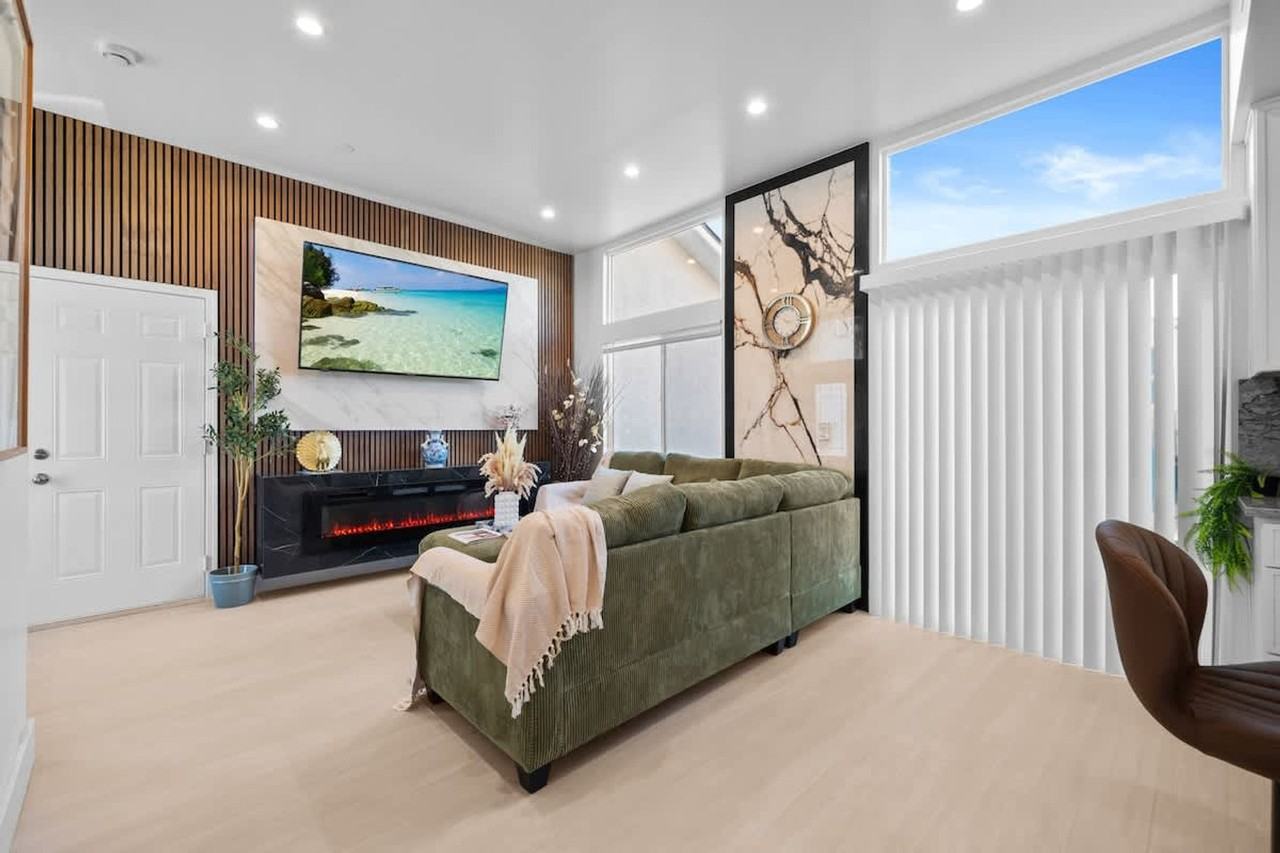 1219 Denver Ln #1465013P - Photo 3 of 50