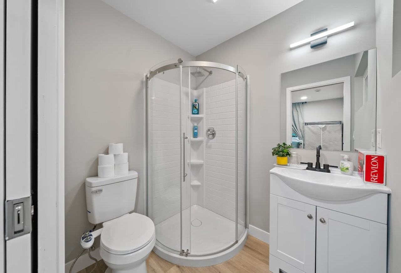 9827 San Diego St #1465002P - Photo 4 of 43