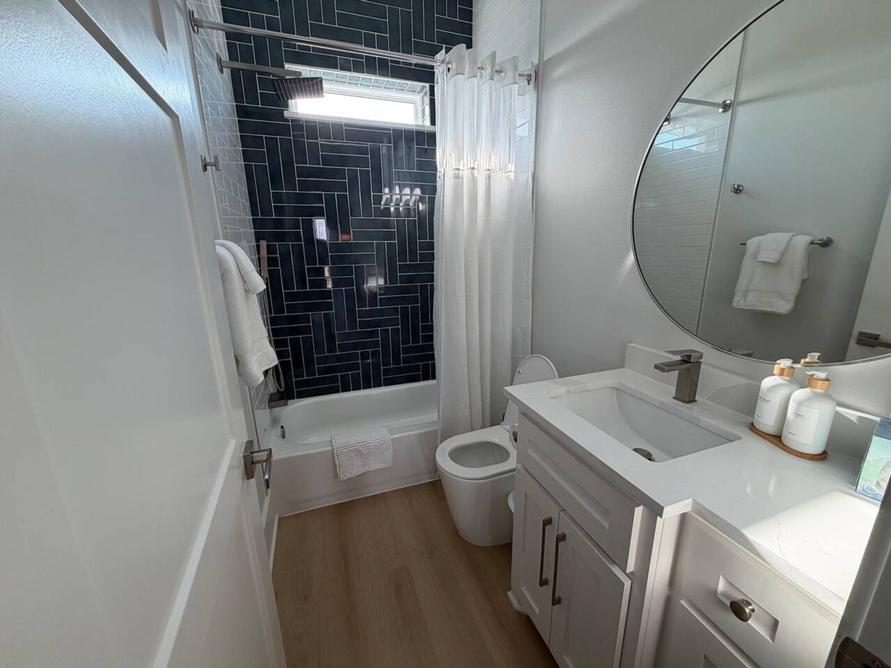 867 Bavers Ln #1467228P - Photo 7 of 29