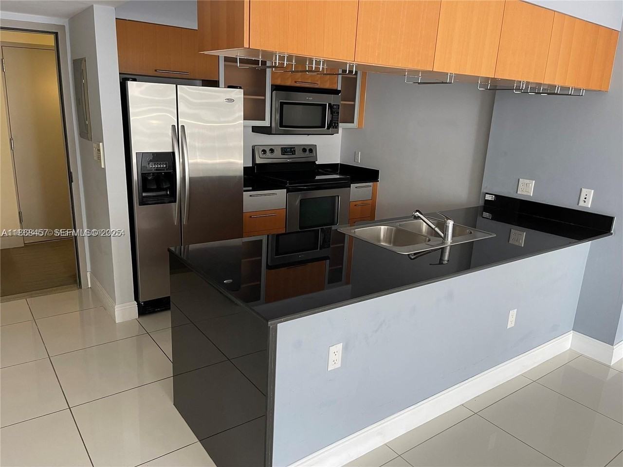 1750 North Bayshore Drive #3504 - Photo 4 of 6