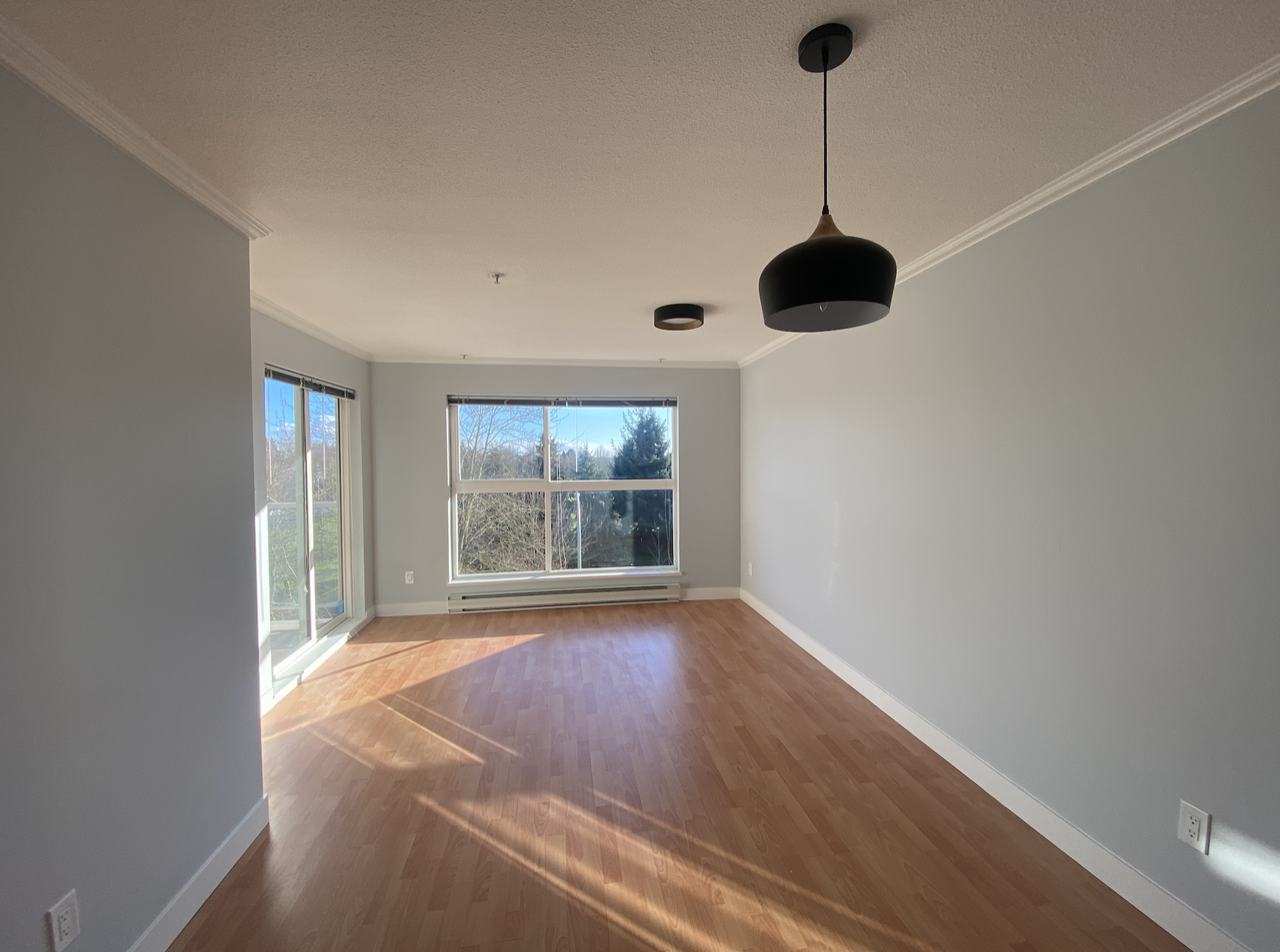 5880 Dover Crescent #302 - Photo 2 of 38