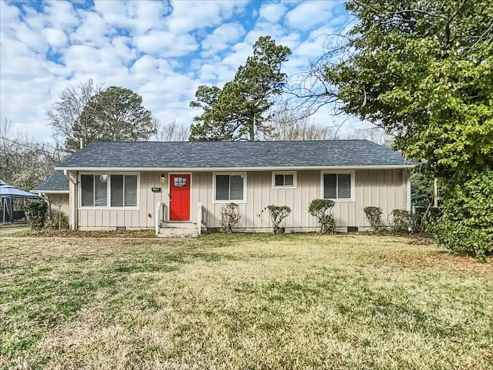 1344 Shannonhouse Drive - Photo 5 of 5