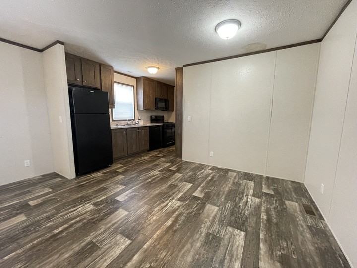 16035 Villaire Ave #688 - Photo 6 of 25