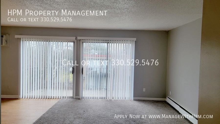 725 E Waterloo Rd #F - Photo 4 of 8