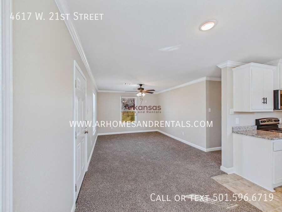 4617 W 21st St - Photo 3 of 13