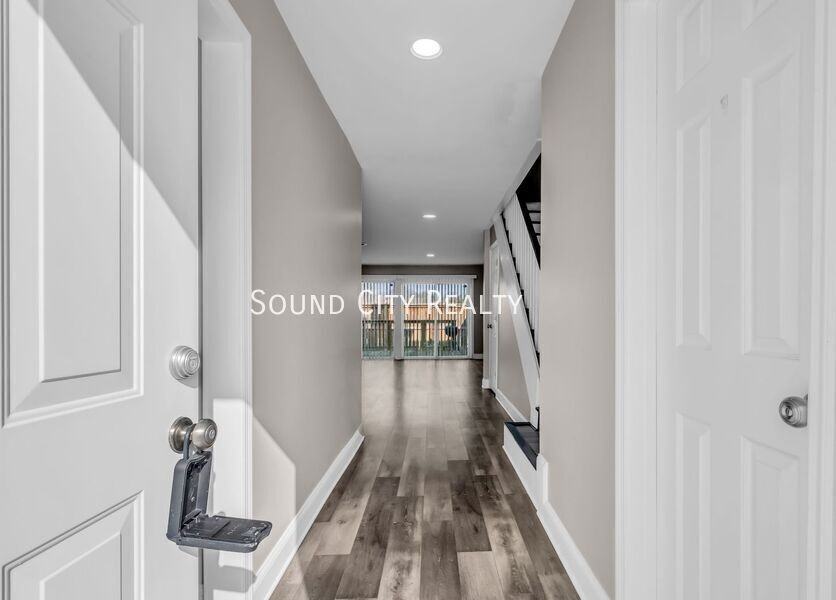 403 Raintree Pl - Photo 4 of 23