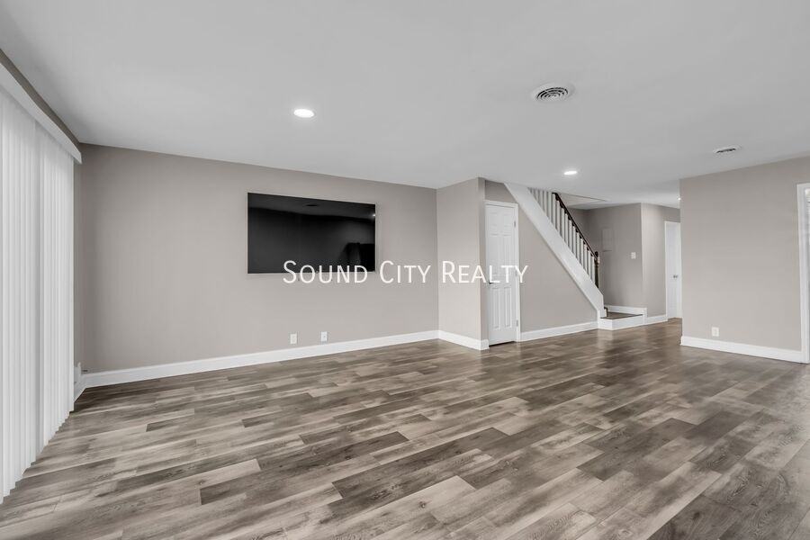 403 Raintree Pl - Photo 6 of 23