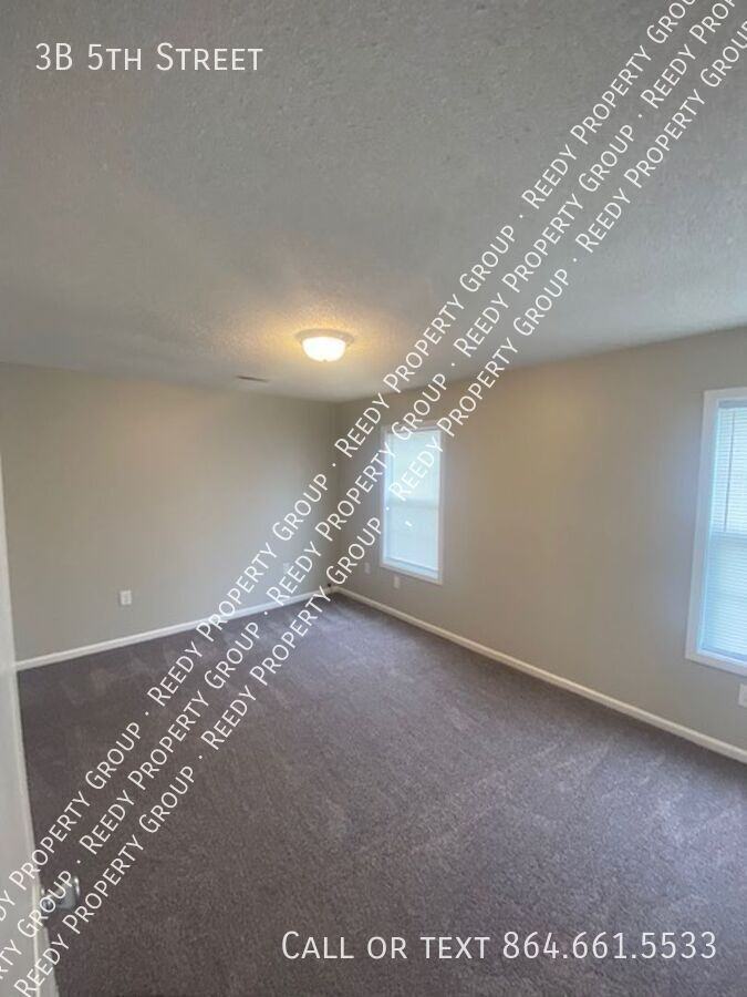 3B 5th St - Photo 3 of 13