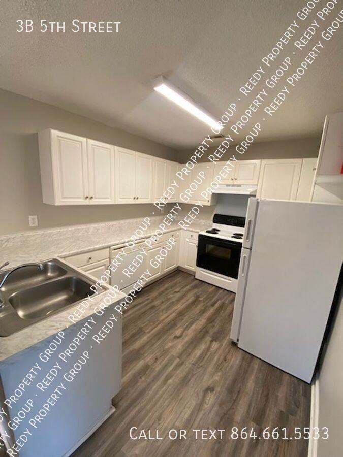 3B 5th St - Photo 7 of 13