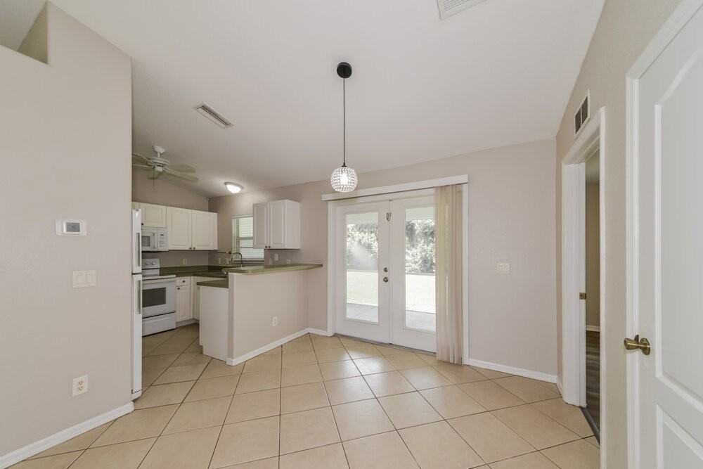 1159 Montana Ln - Photo 5 of 16