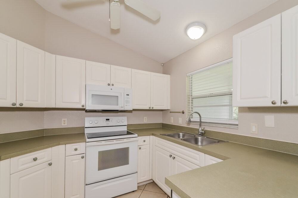 1159 Montana Ln - Photo 6 of 16