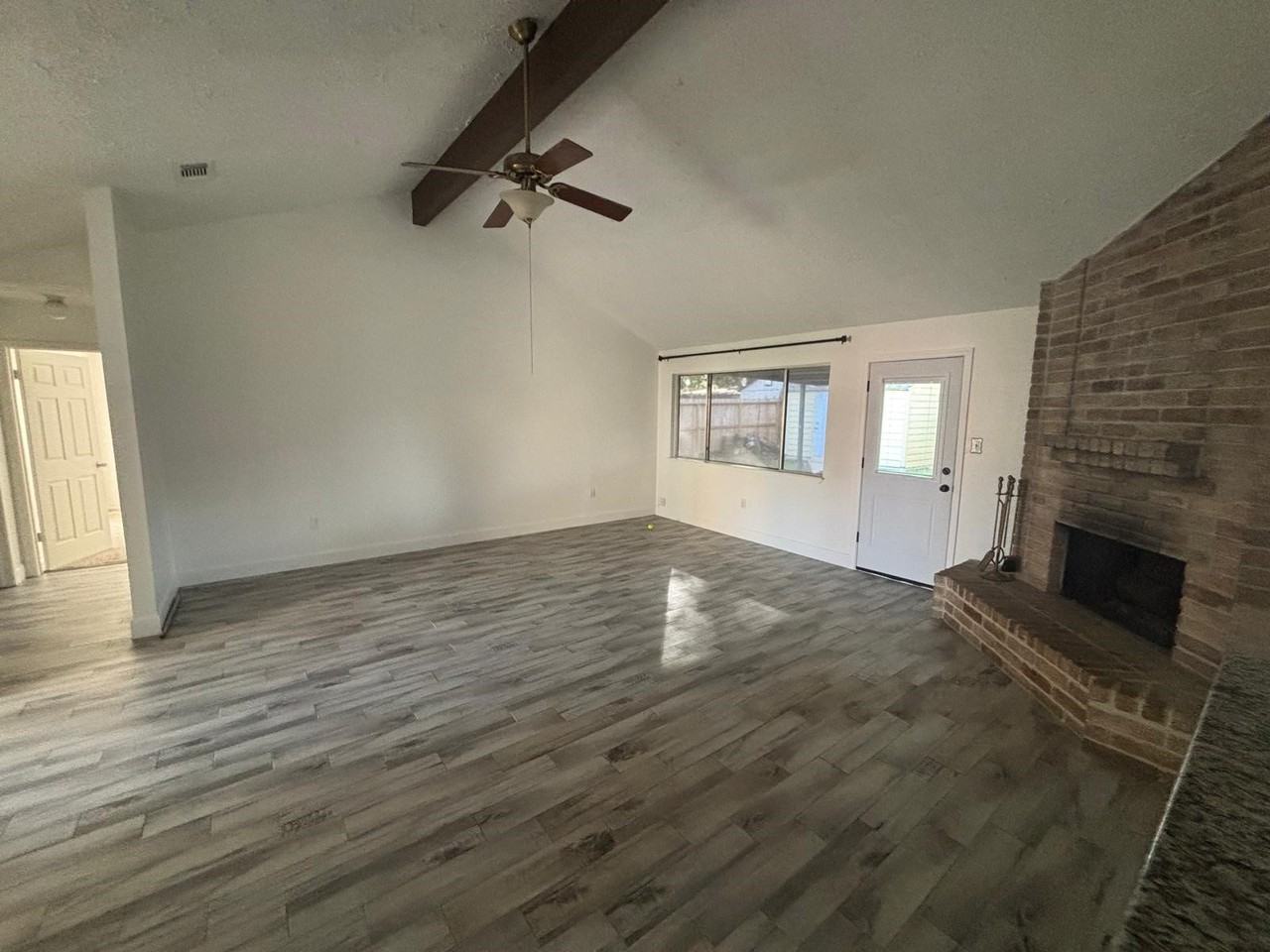 7307 Crystalglen Ln #7307 - Photo 4 of 12