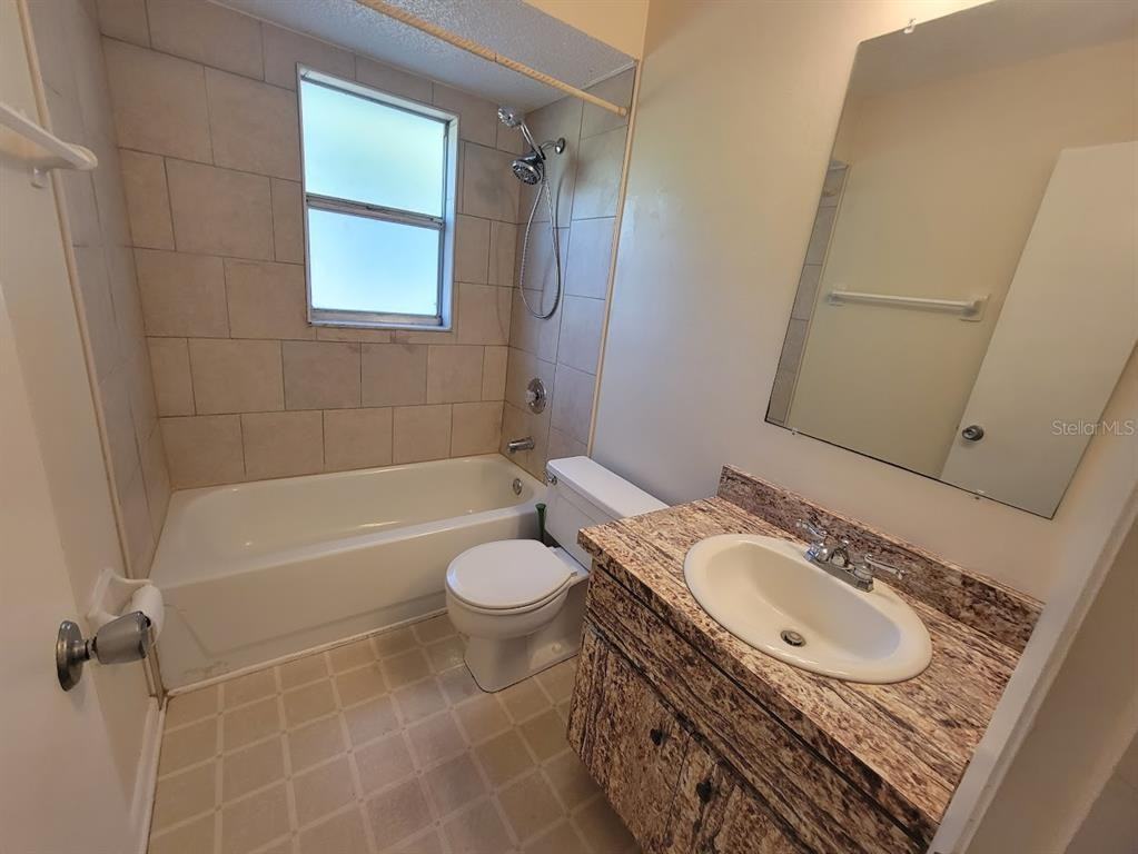 23358 Racine Ave #23358 - Photo 3 of 28