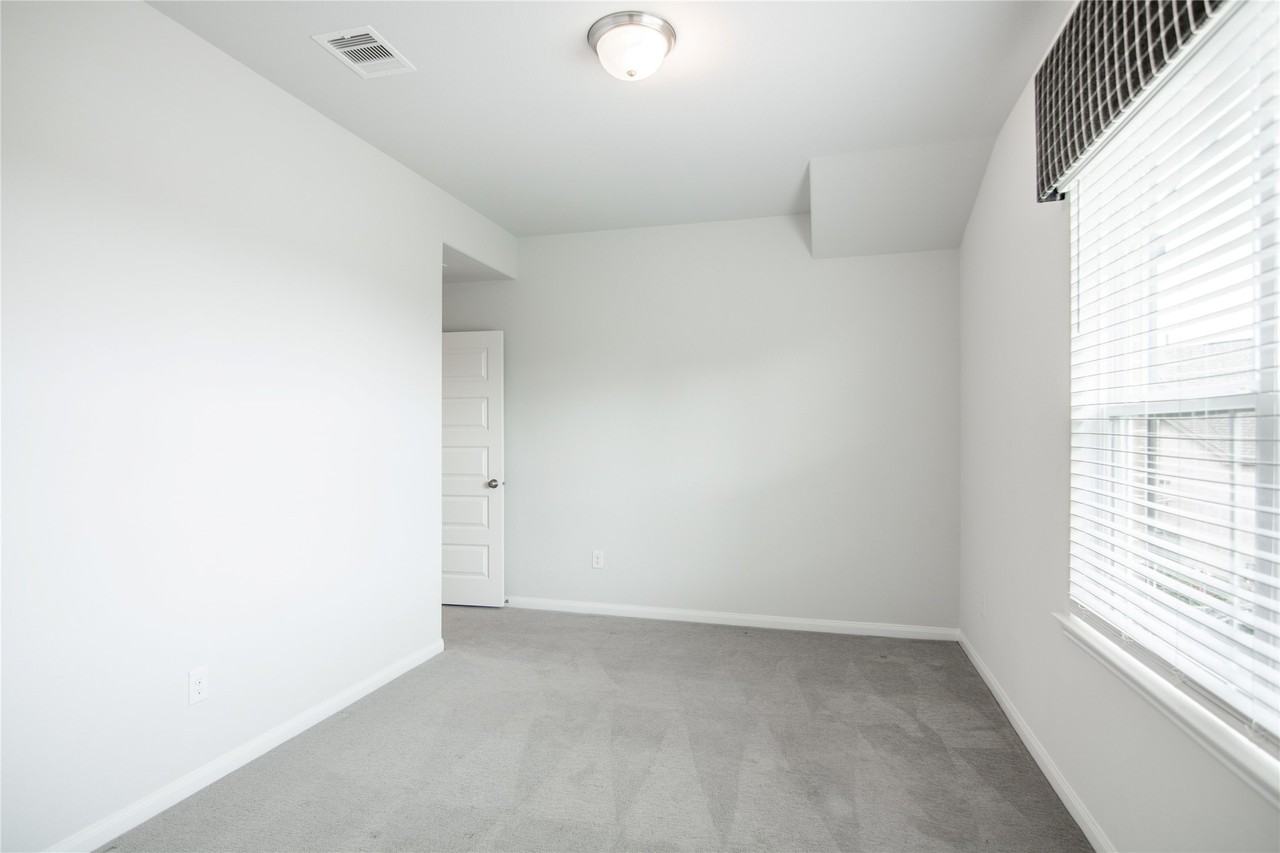 3114 Trishelle Ct #3114 - Photo 6 of 34