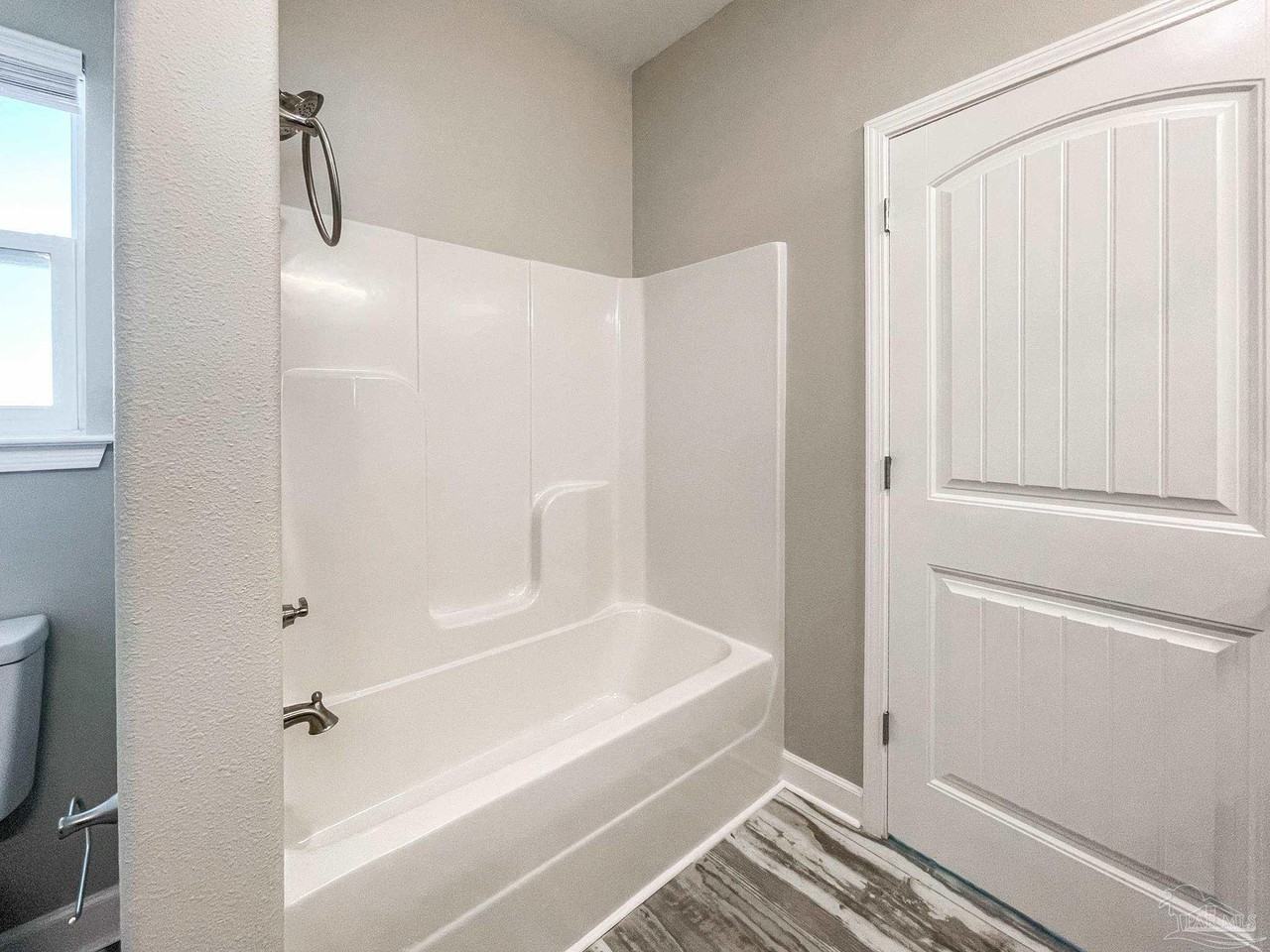 5180 Burlington Ave #5180 - Photo 4 of 24