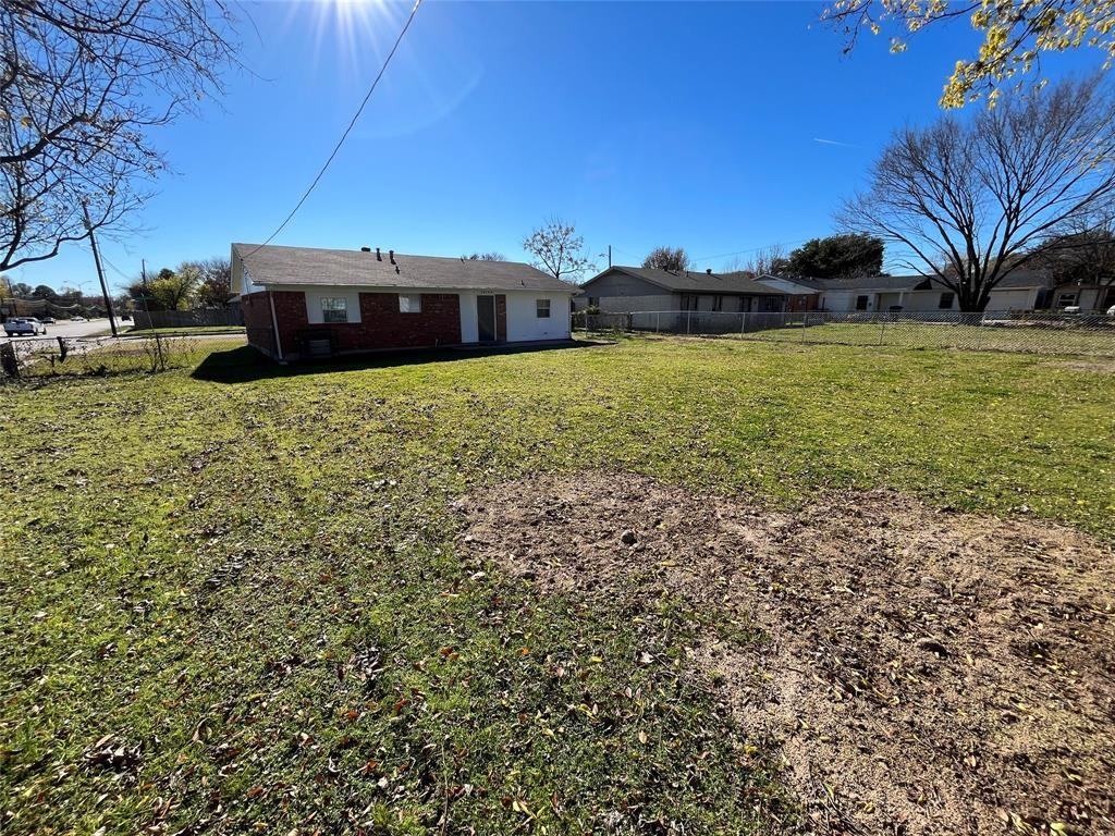 10135 Kittyhawk Ln #10135 - Photo 2 of 17