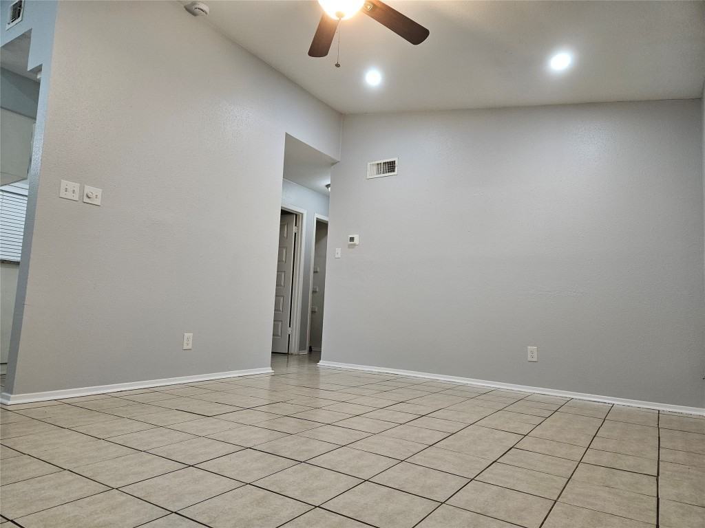 2305 Cottonwood Dr #2305B - Photo 5 of 21