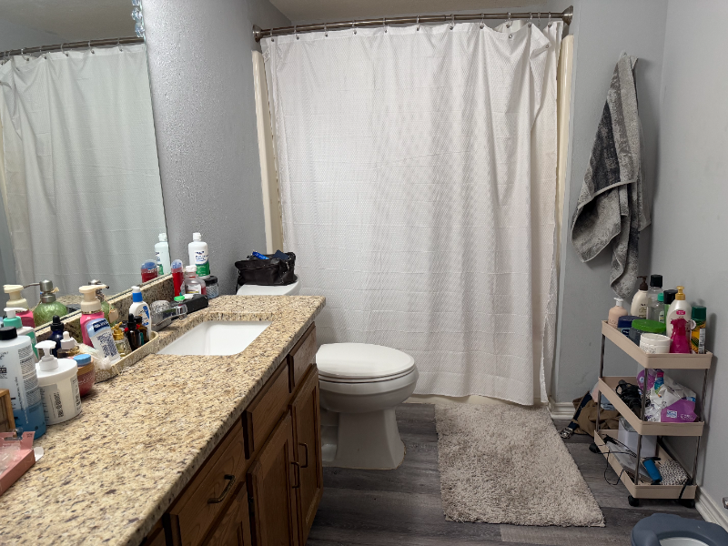 524 Oakridge Dr #1 - Photo 5 of 12