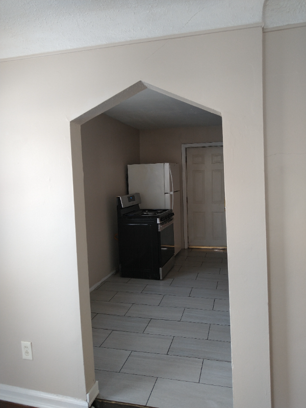 13972 Marshall Ave - Photo 4 of 16