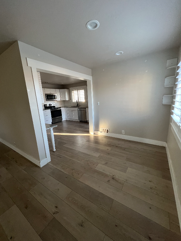 8358 W Clarry Cir - Photo 5 of 7