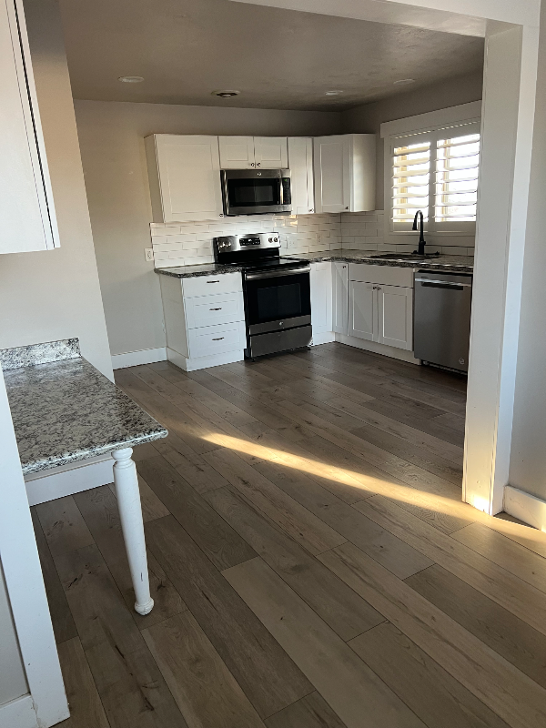 8358 W Clarry Cir - Photo 6 of 7