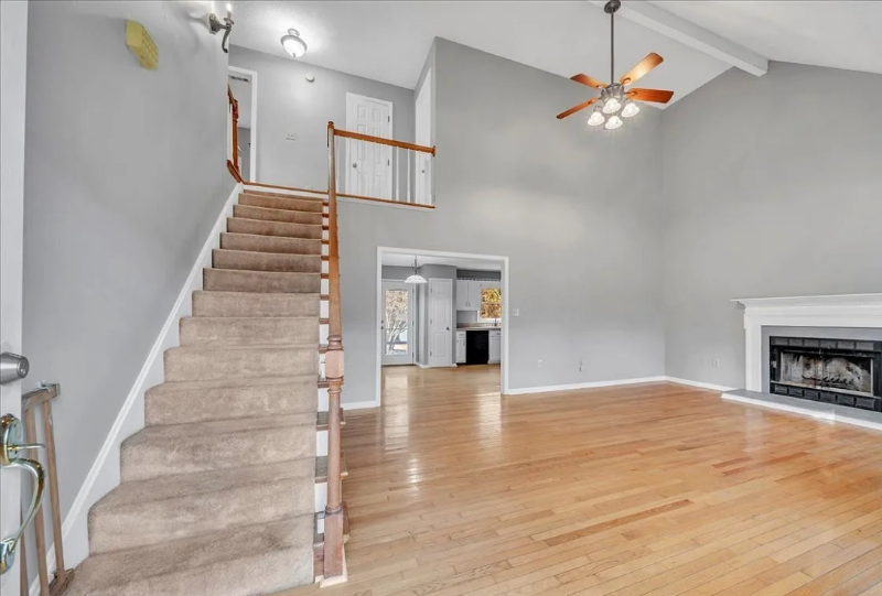 1570 Johnson Rd - Photo 2 of 14