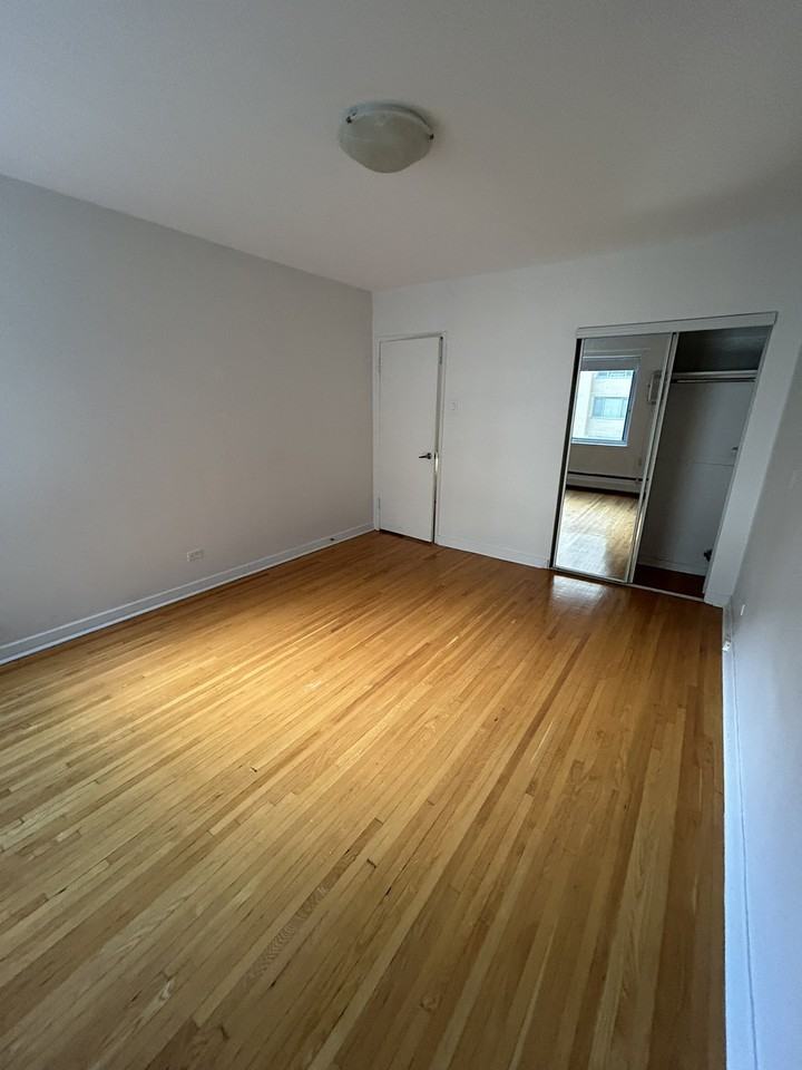 1260 Av du Docteur-Penfield - Photo 6 of 8